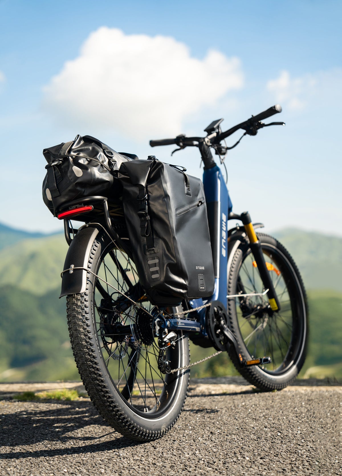 ENGWE E26 3.0 Pro electric bike (twin pack) — product photo 7 of 15
